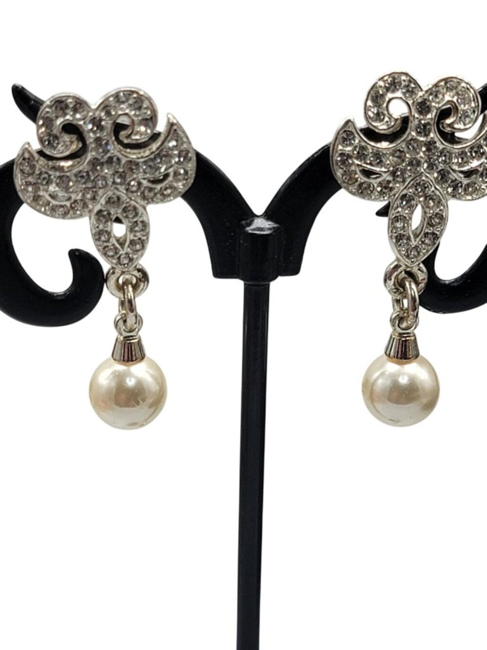 Vintage Napier Fleur-de-lis Rhinestone Pave Post Earrings Dangling Faux Pearl - Picture 5 of 12